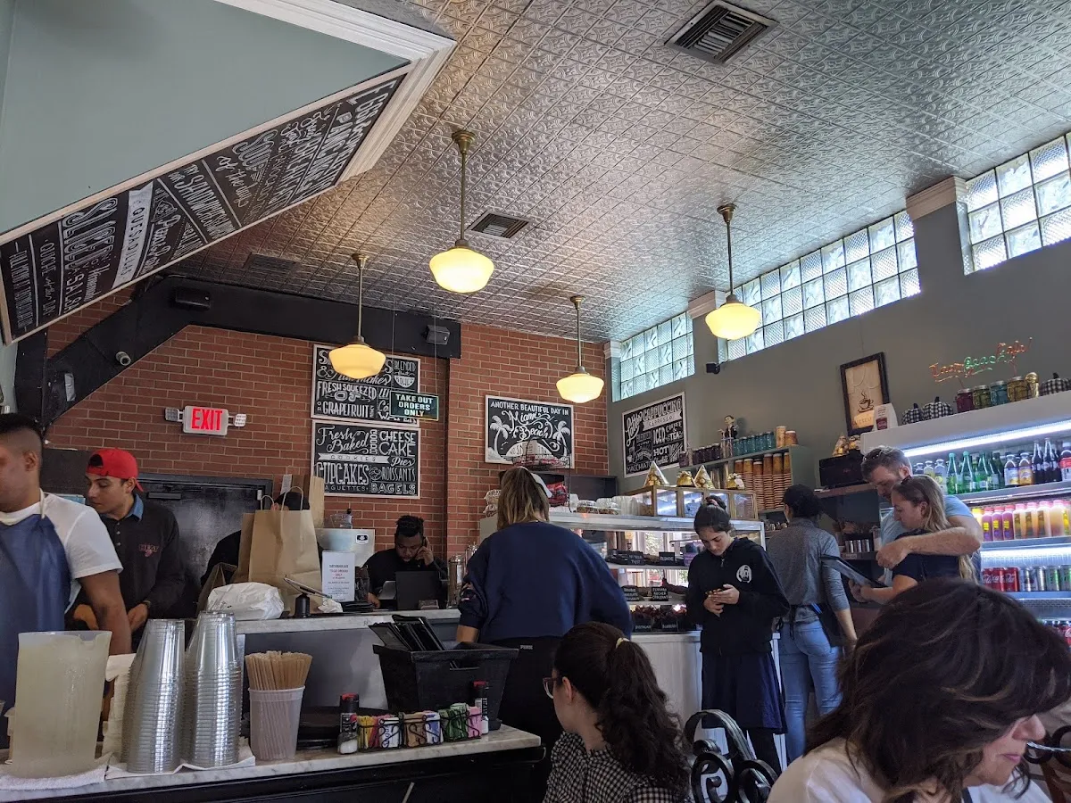 Tasty Beach Cafe — photo 7