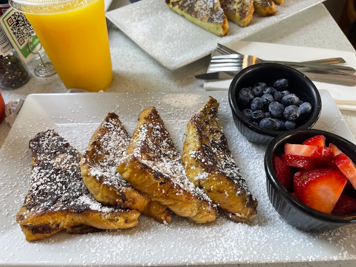 Tasty Beach Cafe — photo 9