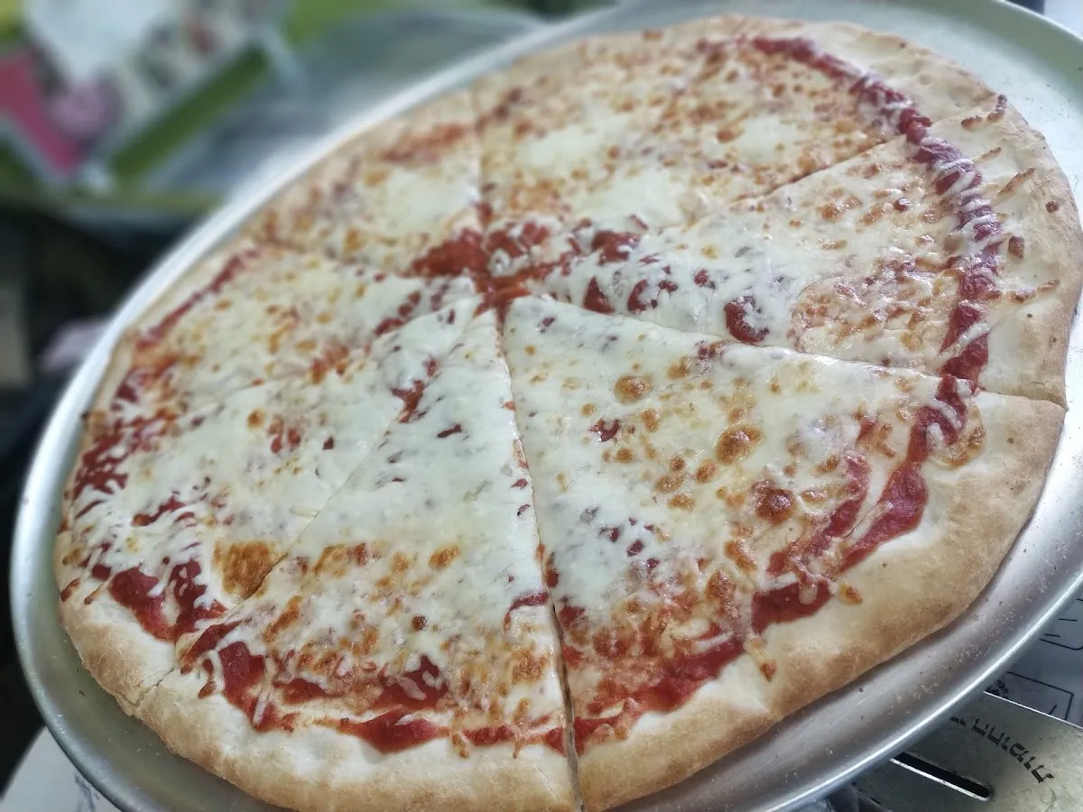 Taty's Pizza — photo 2