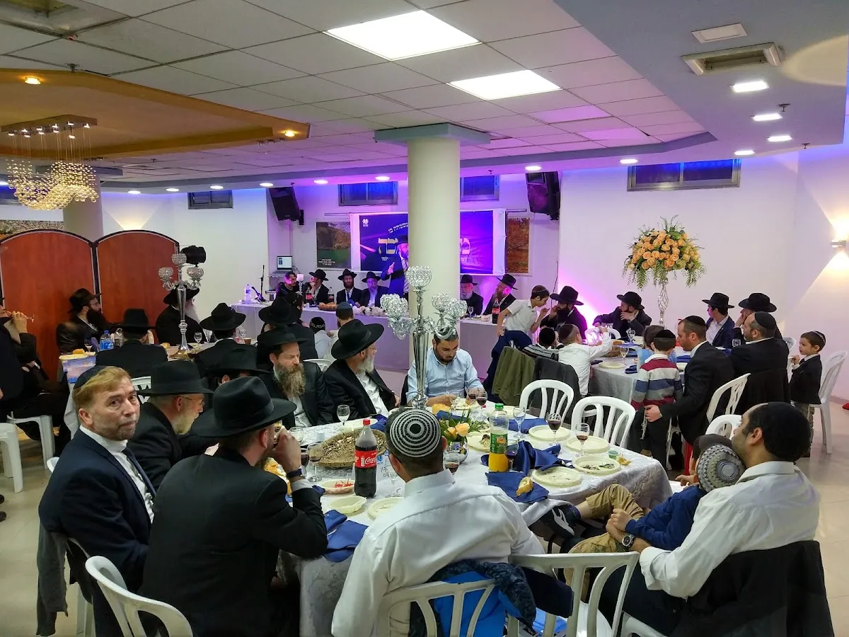 Tehilot Hashem Synagogue — foto 3