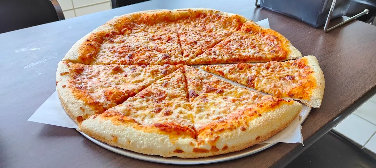 Tel-Aviv Slices Pizza — photo 9