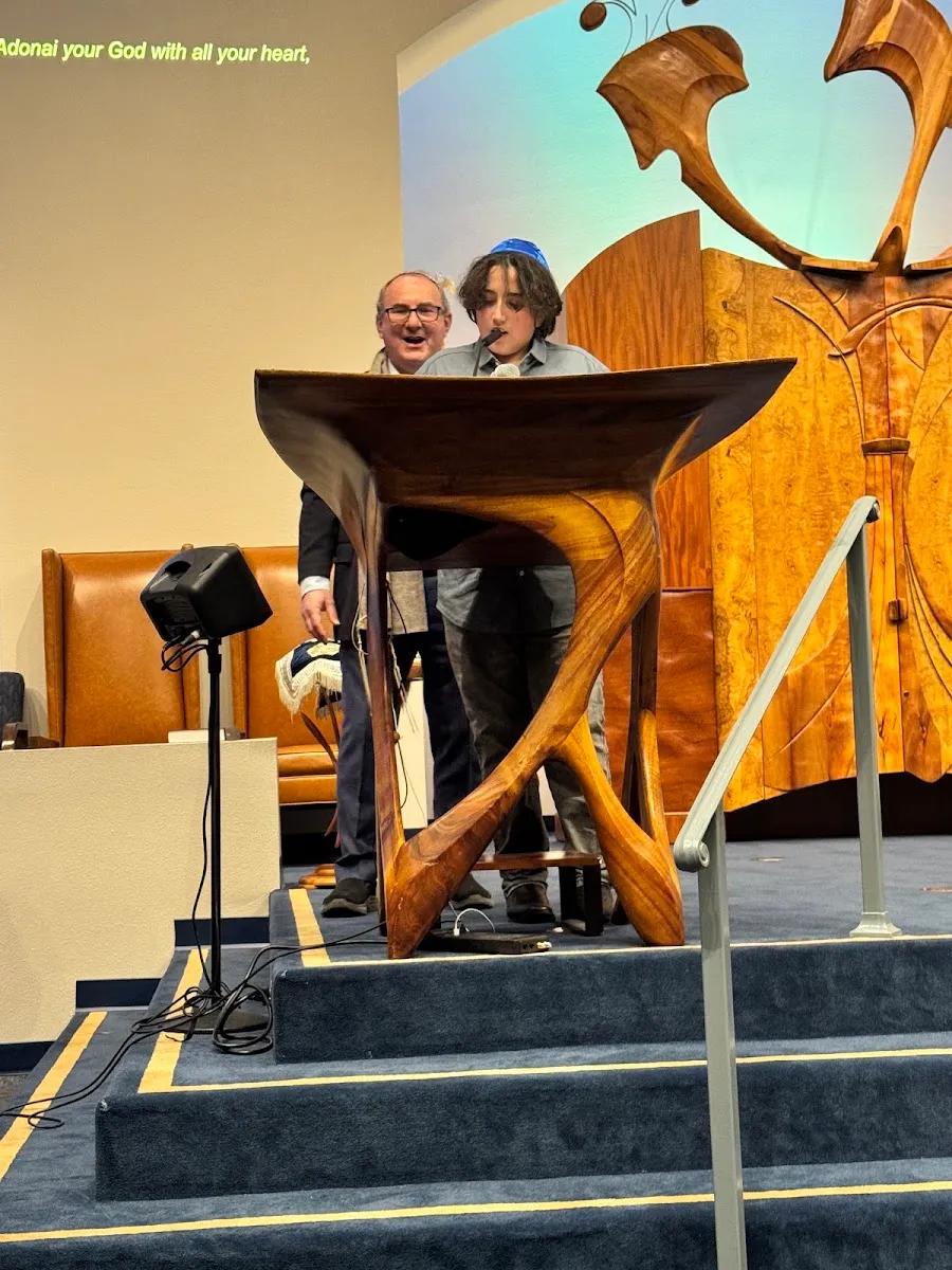 Temple Adat Elohim-Reform Temple of Conejo Valley