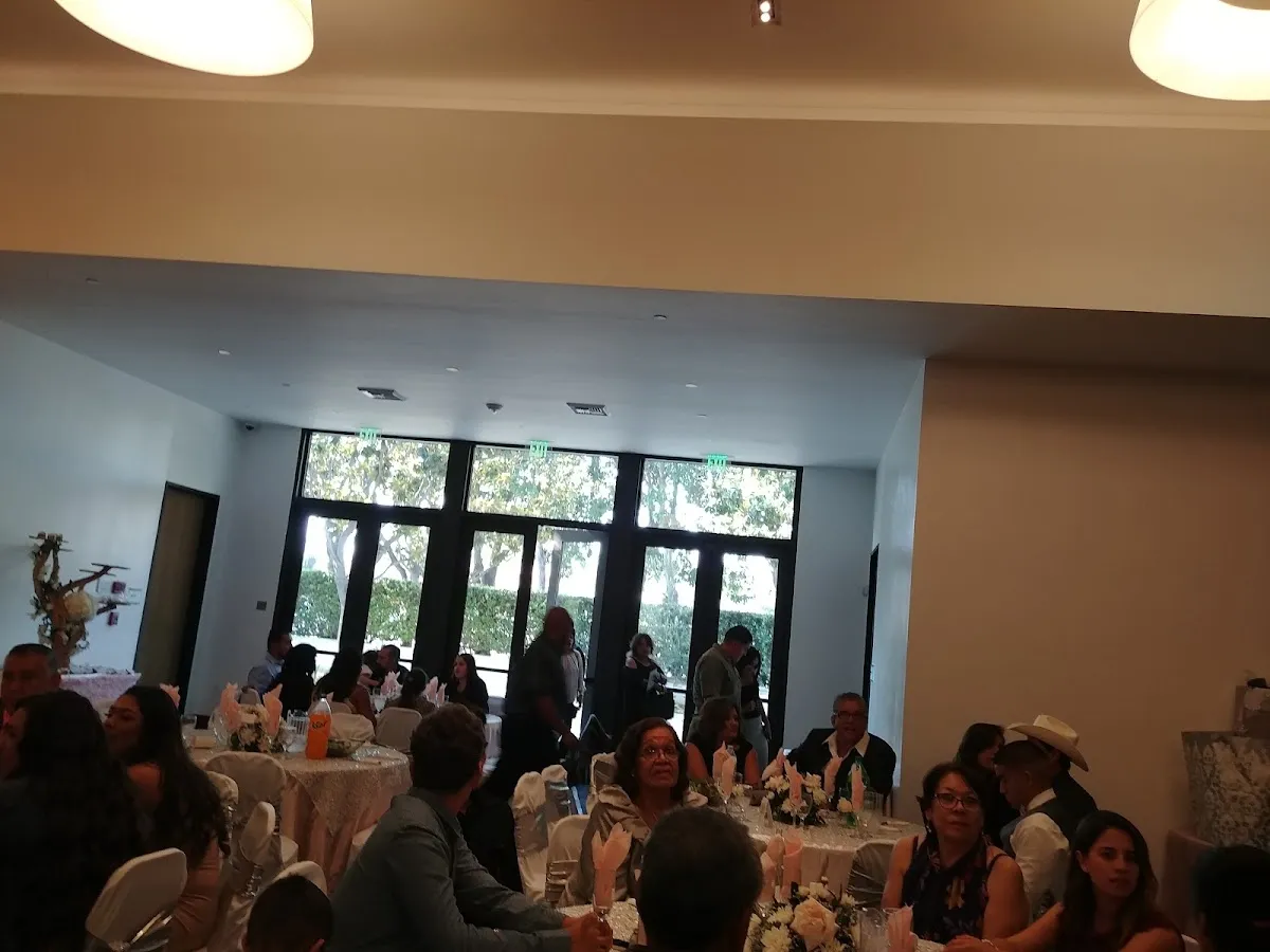 Temple Beth Sholom — foto 7