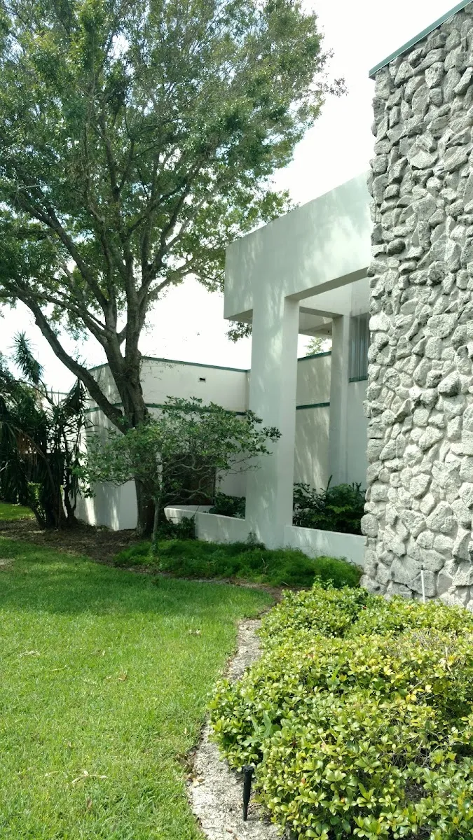 Temple Beth Sholom — foto 7