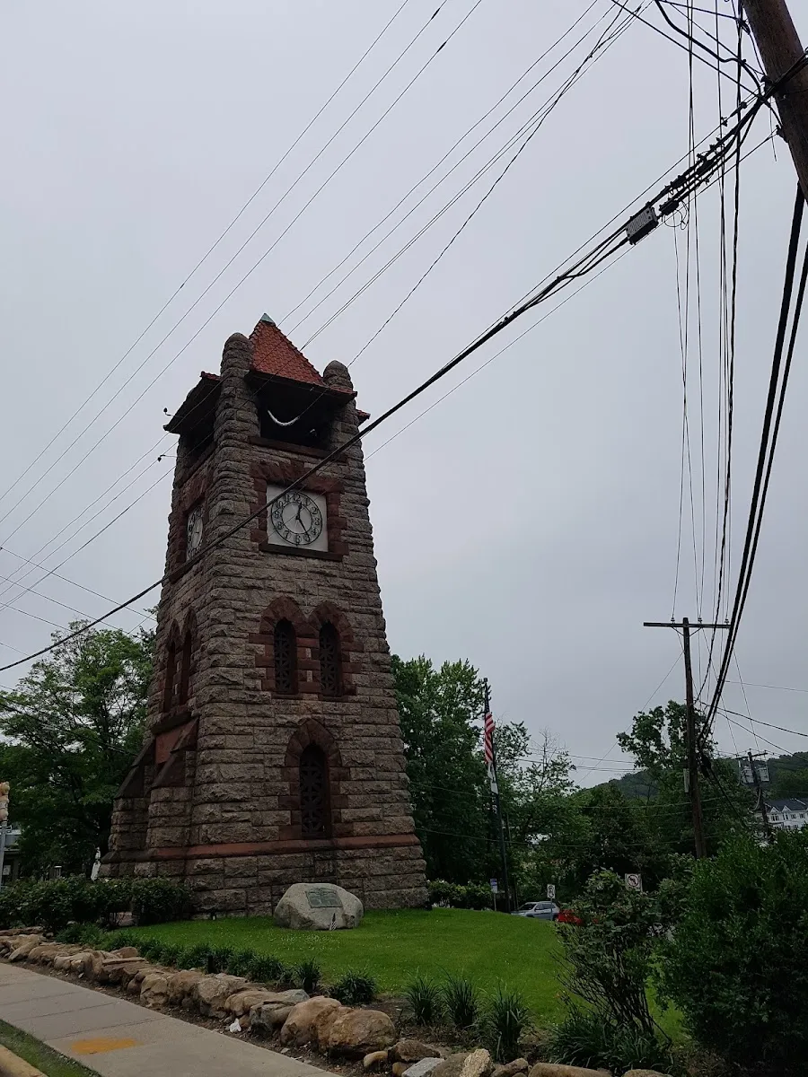 Temple Beth Sholom — foto 9