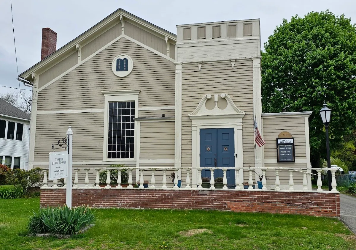 Temple Beth Torah — photo 2