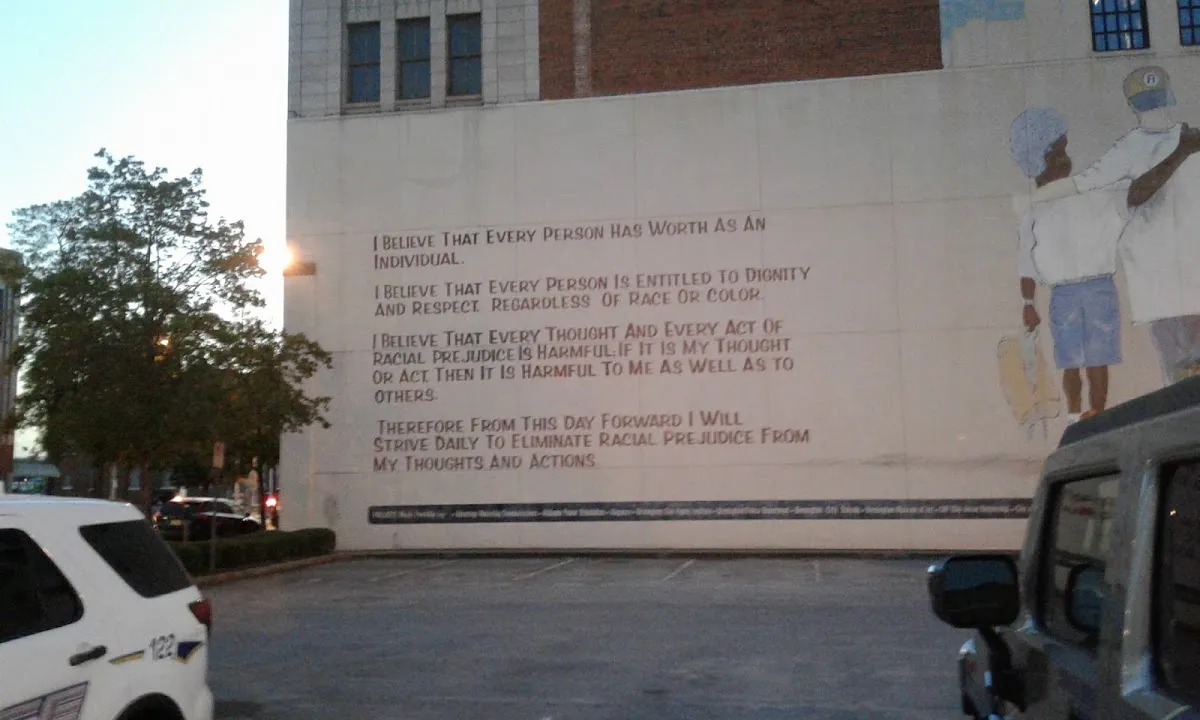 Temple Emanu-El — photo 3