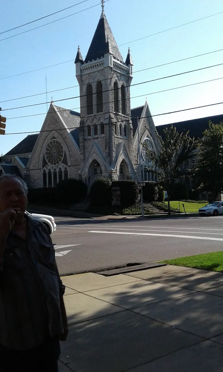 Temple Emanu-El — photo 4