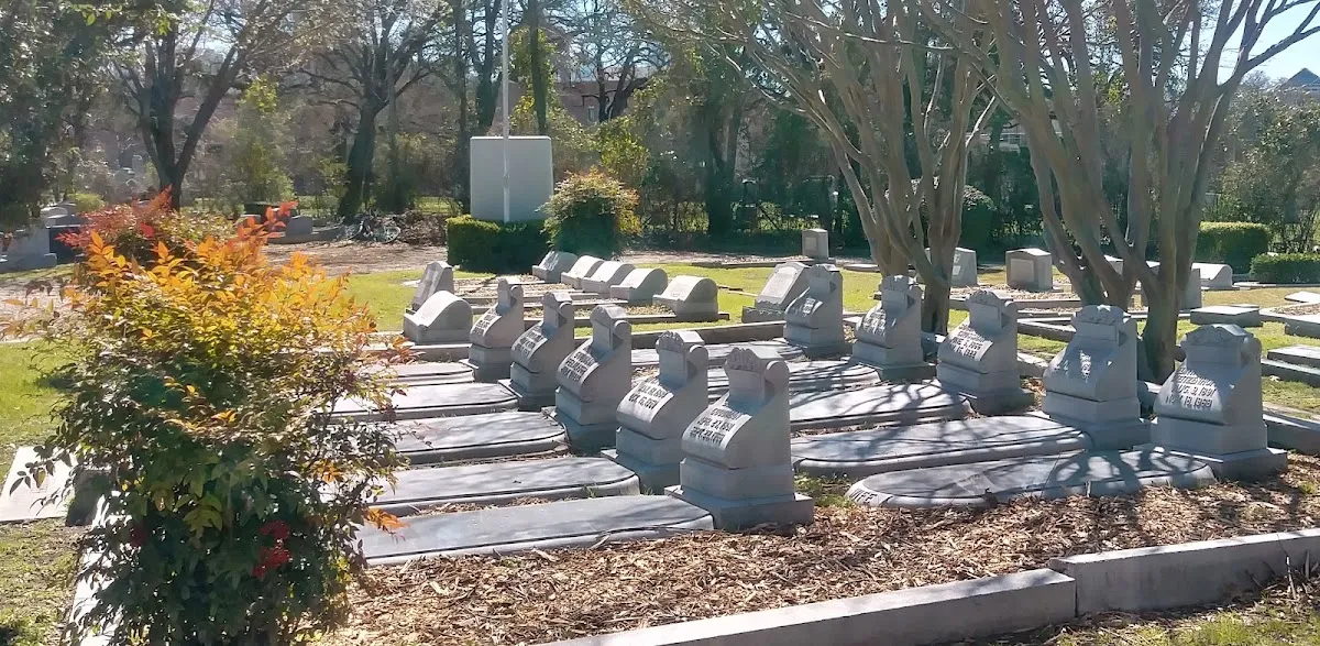 Temple Emanu-El Cemetery — foto 6