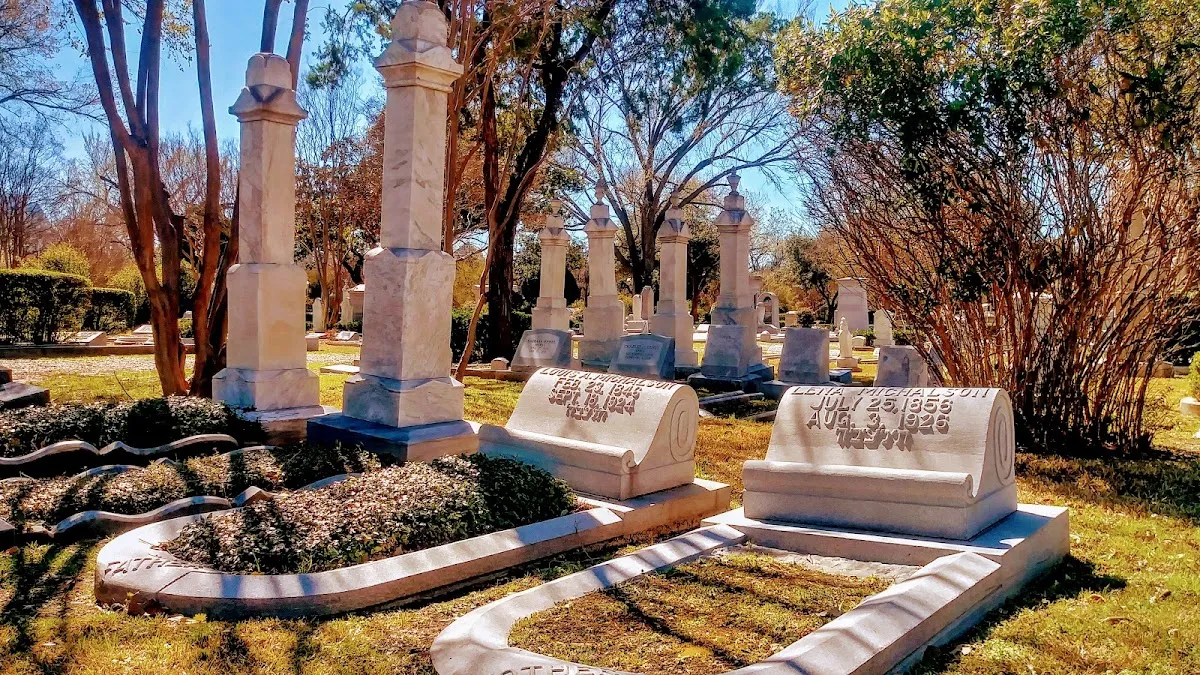 Temple Emanu-El Cemetery — foto 8