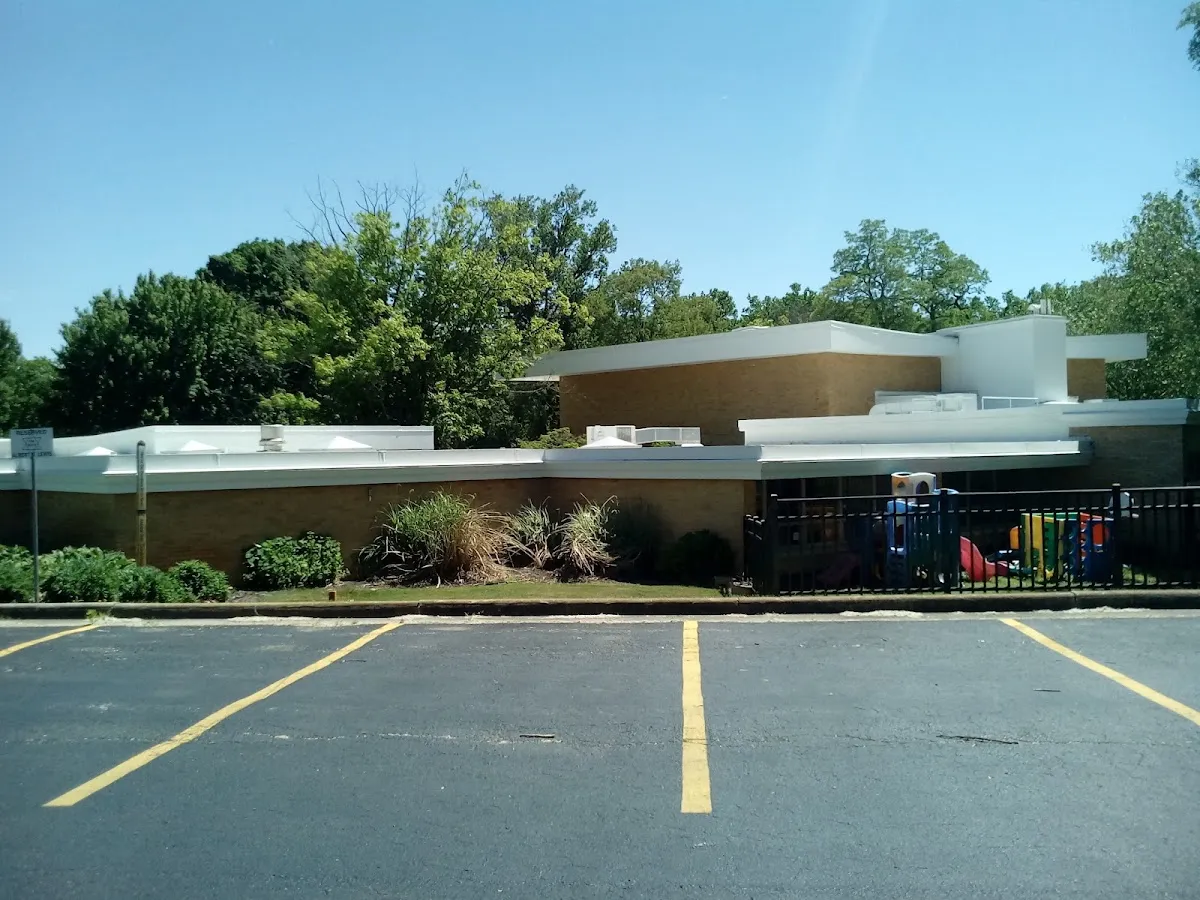 Temple Emanuel — photo 3