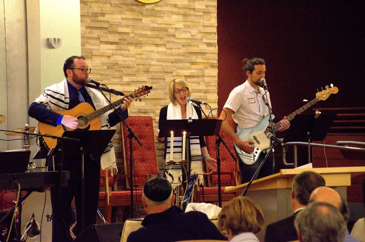 Temple Israel — foto 9