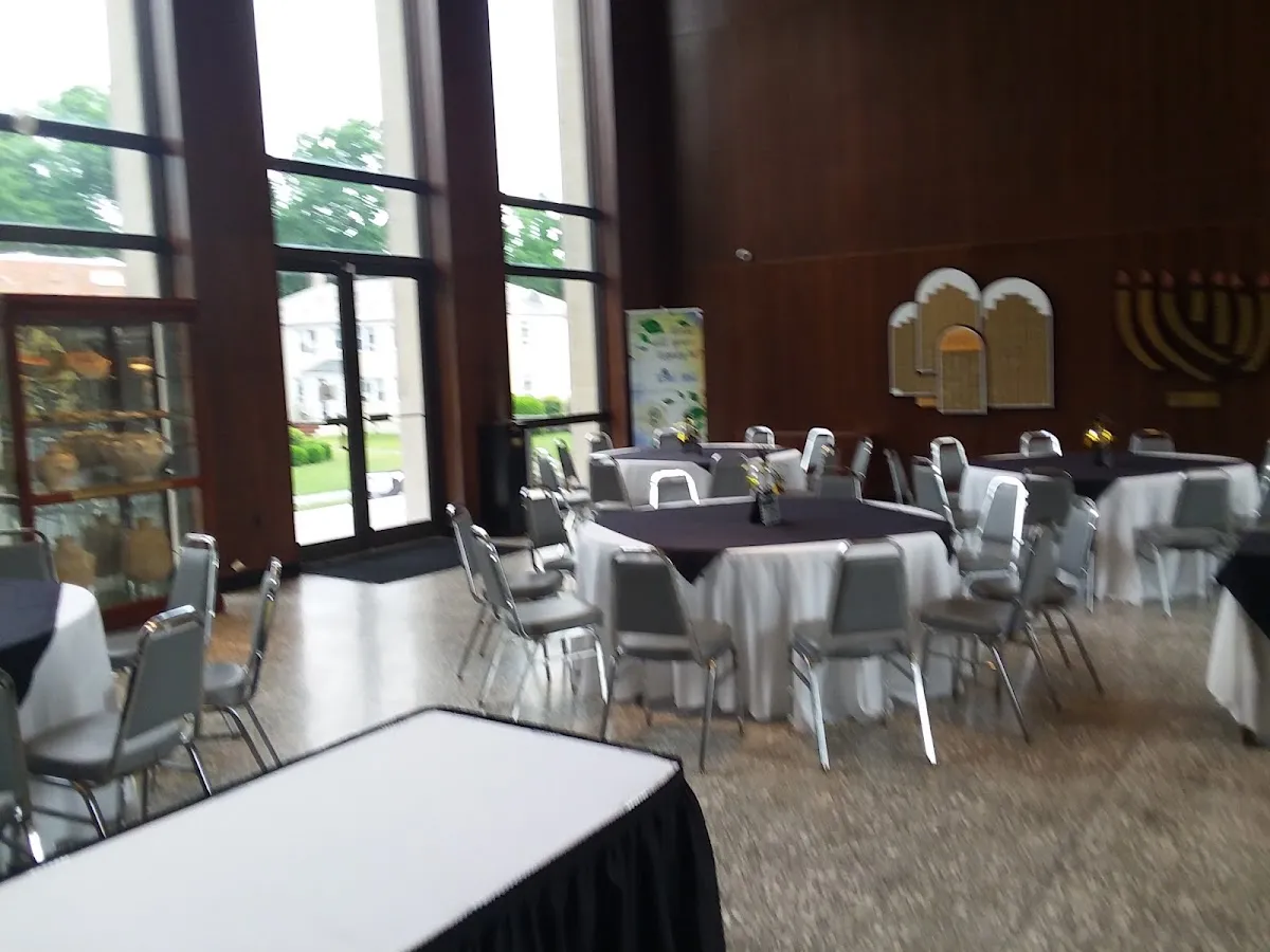 Temple Israel — photo 6