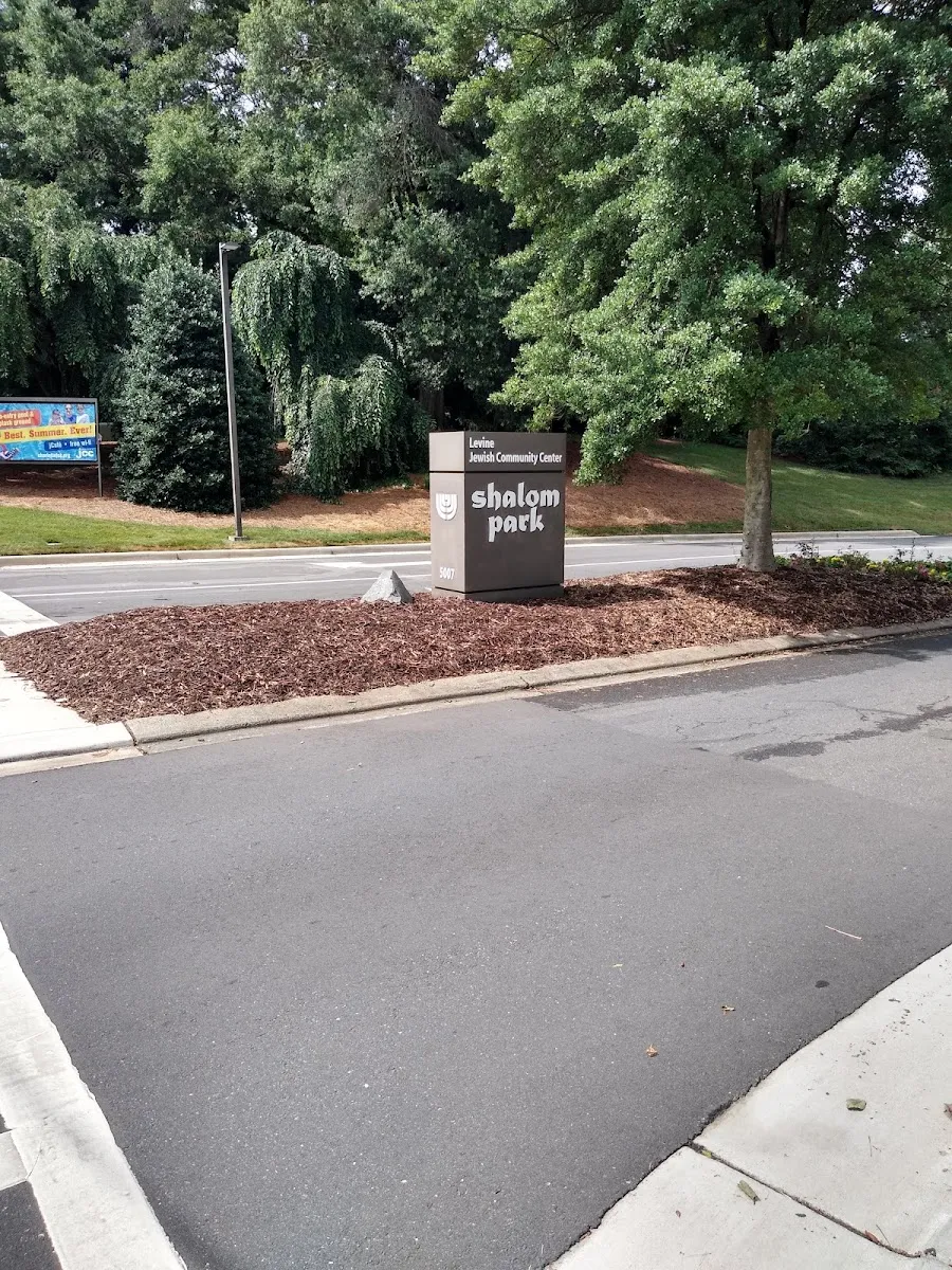 Temple Israel de Charlotte — photo 10