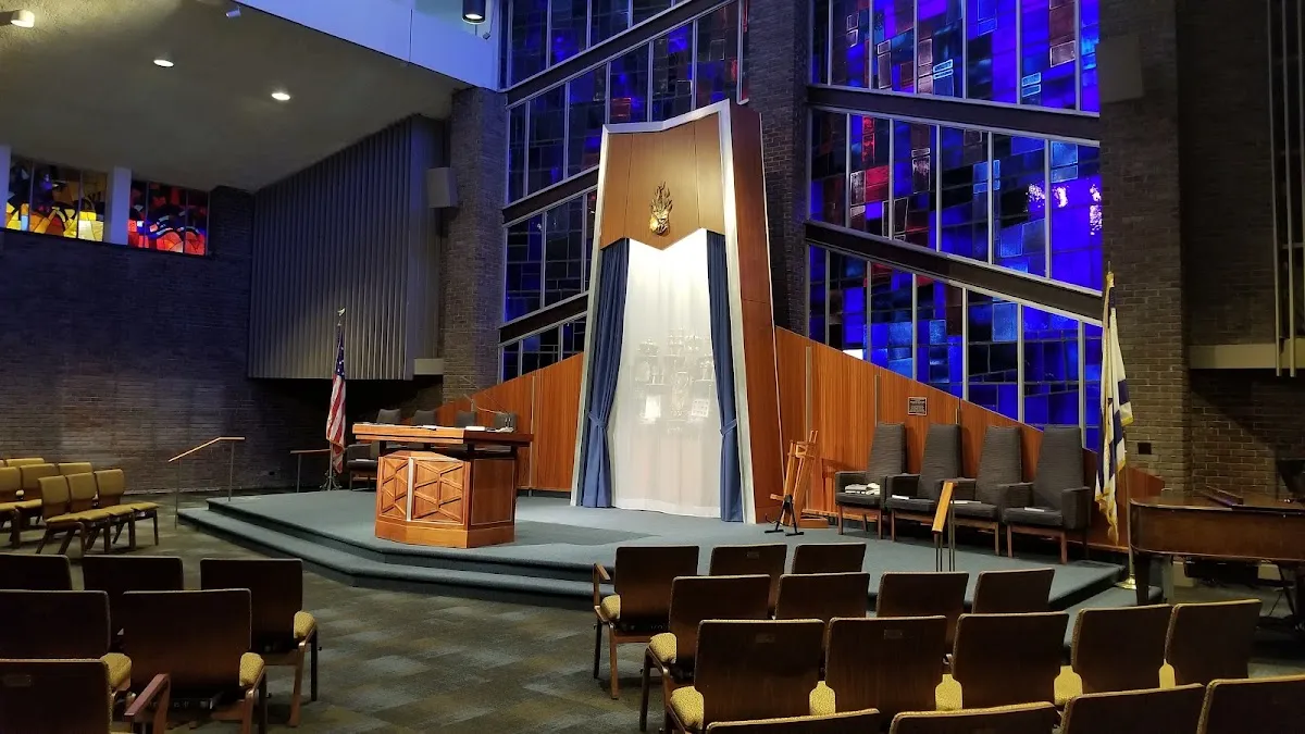 Temple Israel of New Rochelle — photo 6