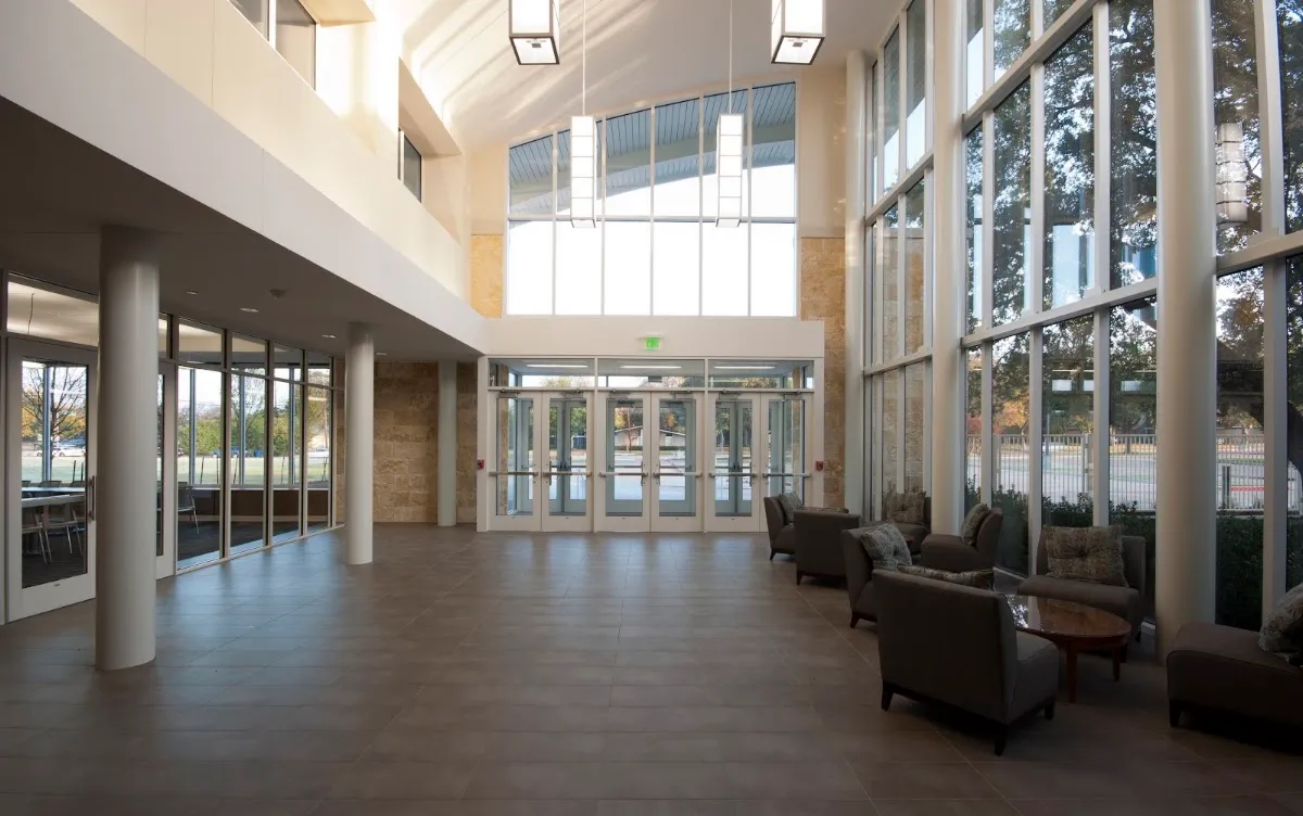 Temple Shalom — foto 2