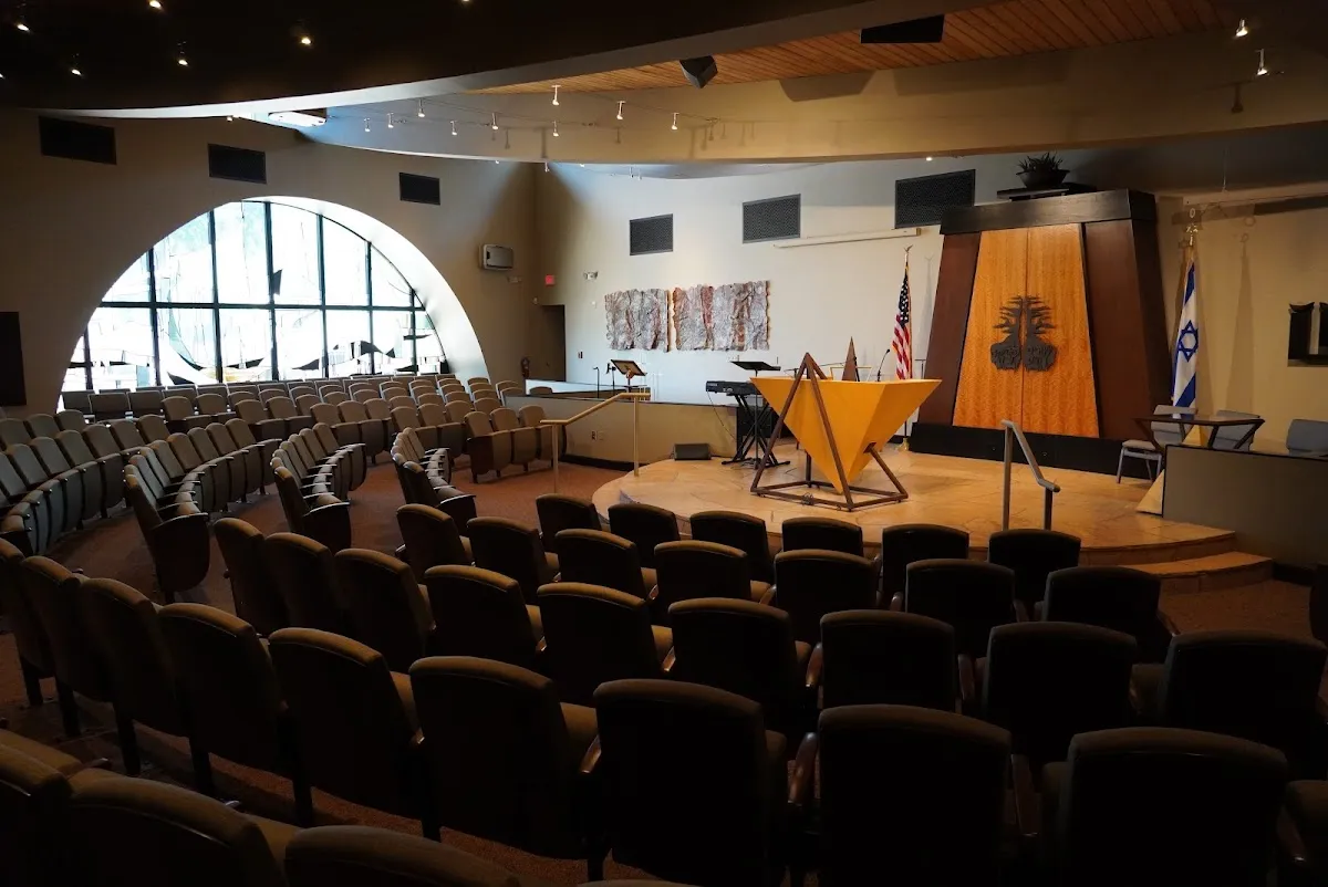 Temple Solel