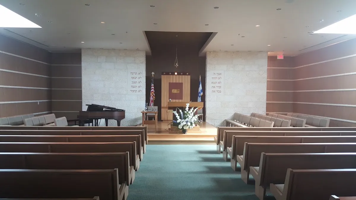 Texas A&M A.I. & Manet Schepps Hillel Center — foto 4
