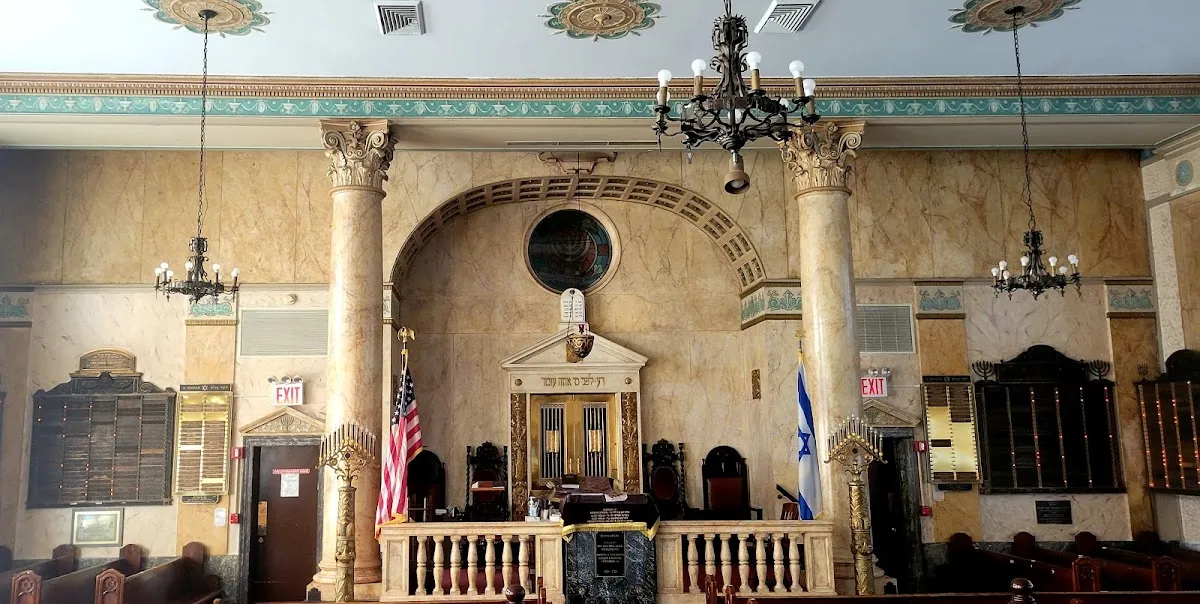 The Avenue N Jewish Center — foto 2