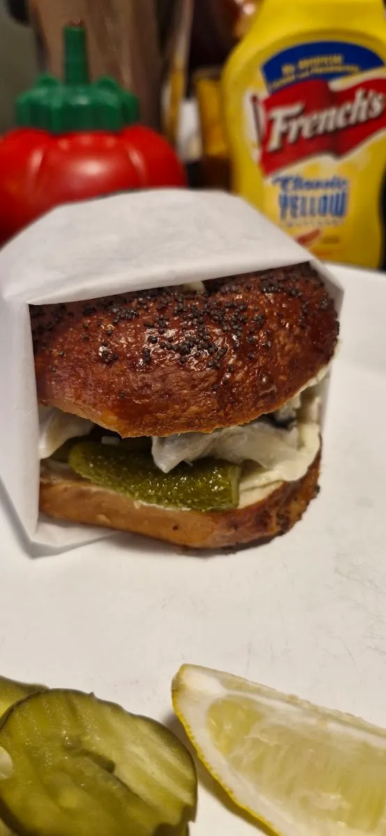 The Bond Street Deli — foto 2