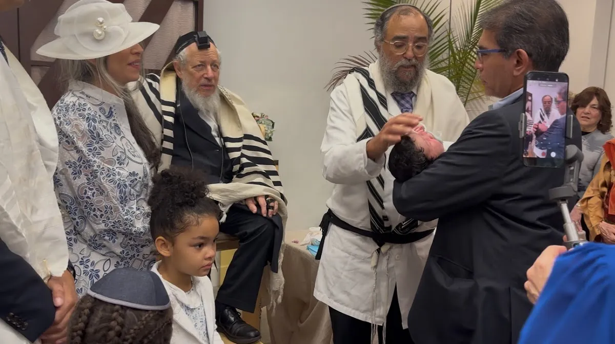 The Brit Milah Experience (Rabbi Yossi Srugo) — photo 8
