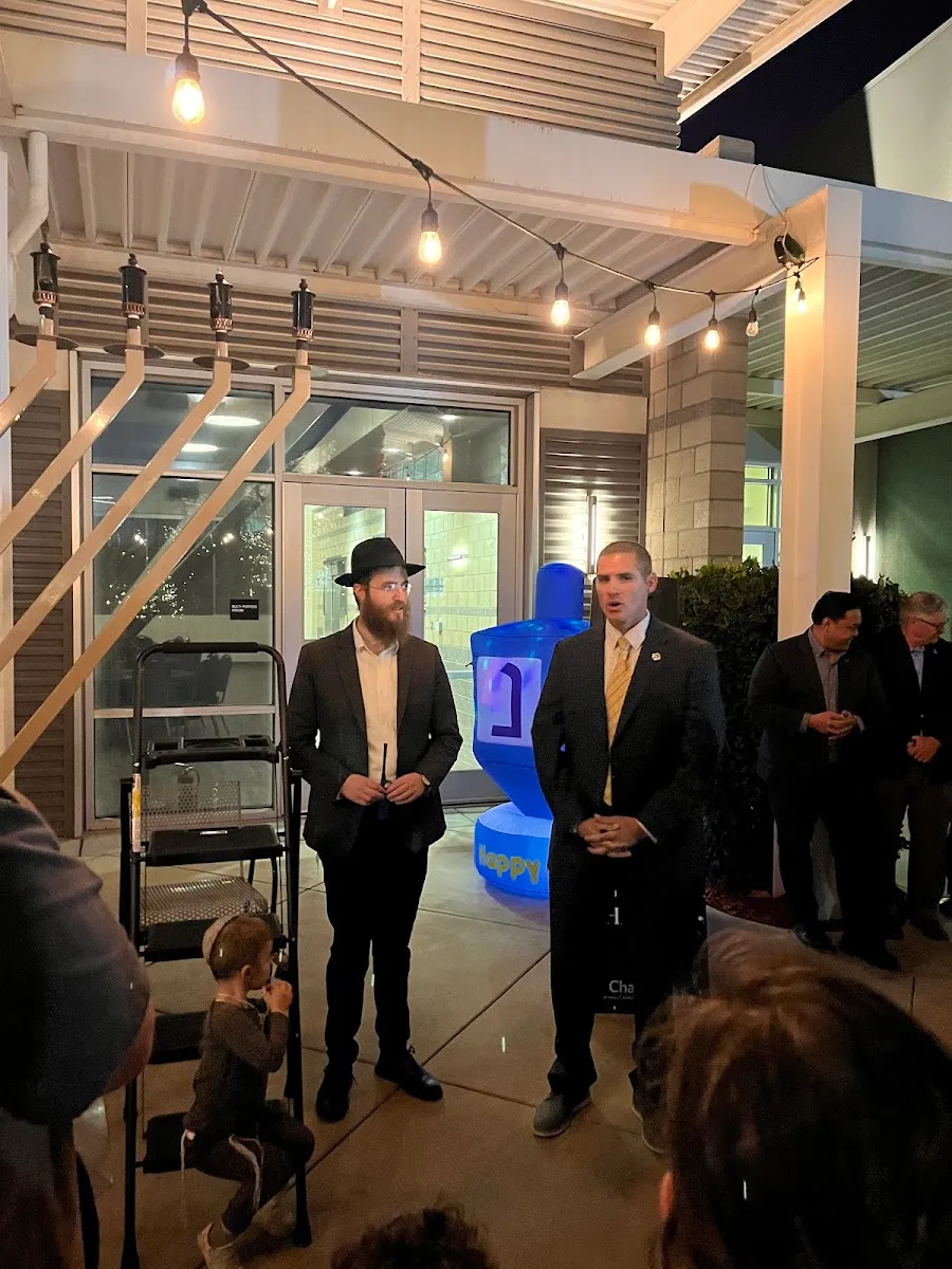 The Chabad Center for Jewish Life - Chino & Corona Valleys — foto 2