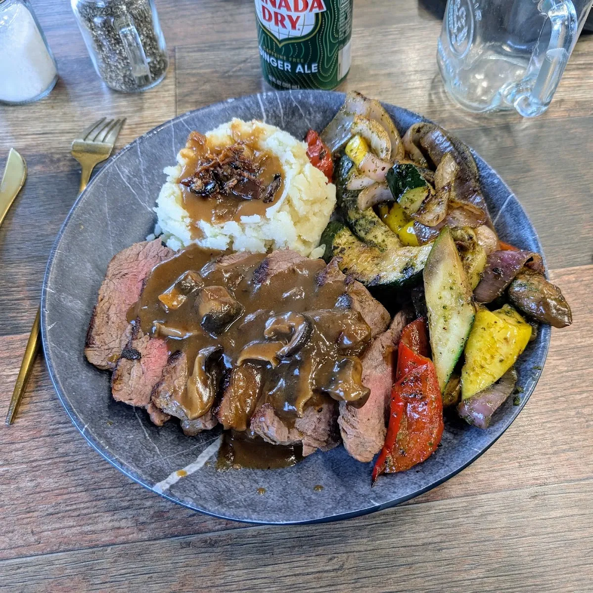 The Club Deli & Grill — photo 8