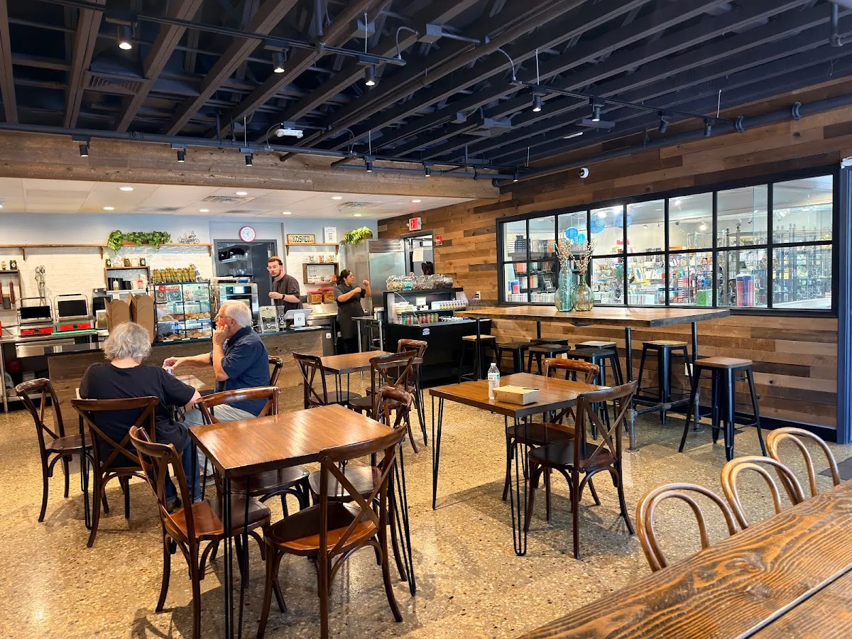 The Deli on Crown — photo 7