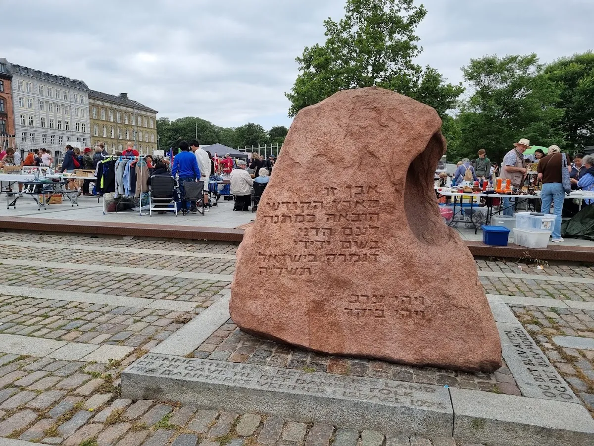 The escape of the Jews — foto 6
