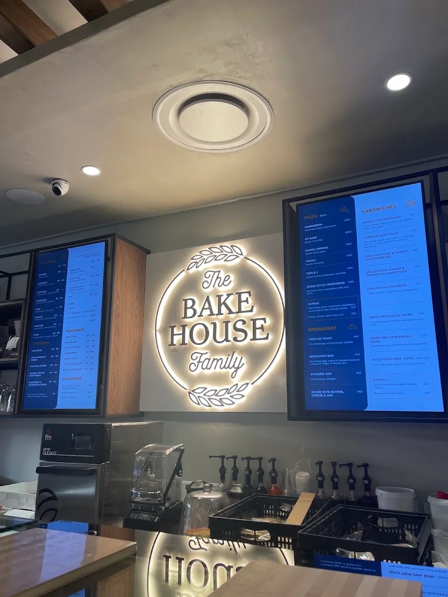 The Family Bakehouse — foto 8