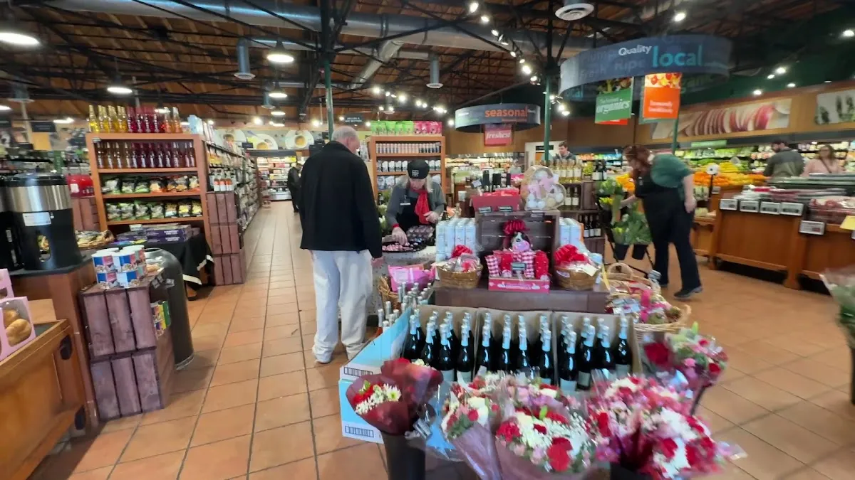 The Fresh Market (Merrimon Ave) — photo 2