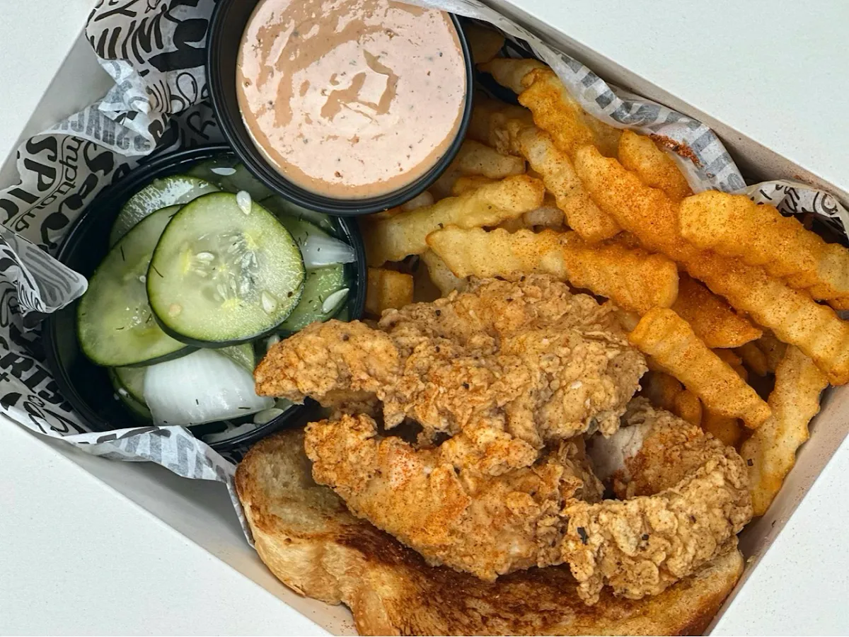 The Hungry Rooster Kitchen and Catering — photo 2