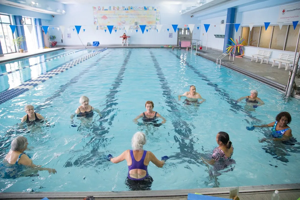 The J KC Jewish Community Center — foto 9