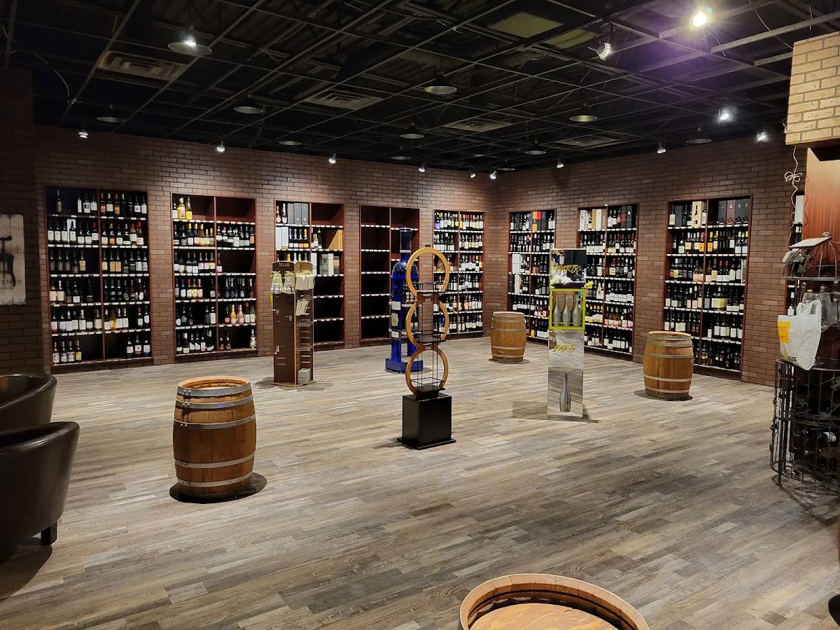 The Kosher Wine Cellar — foto 2