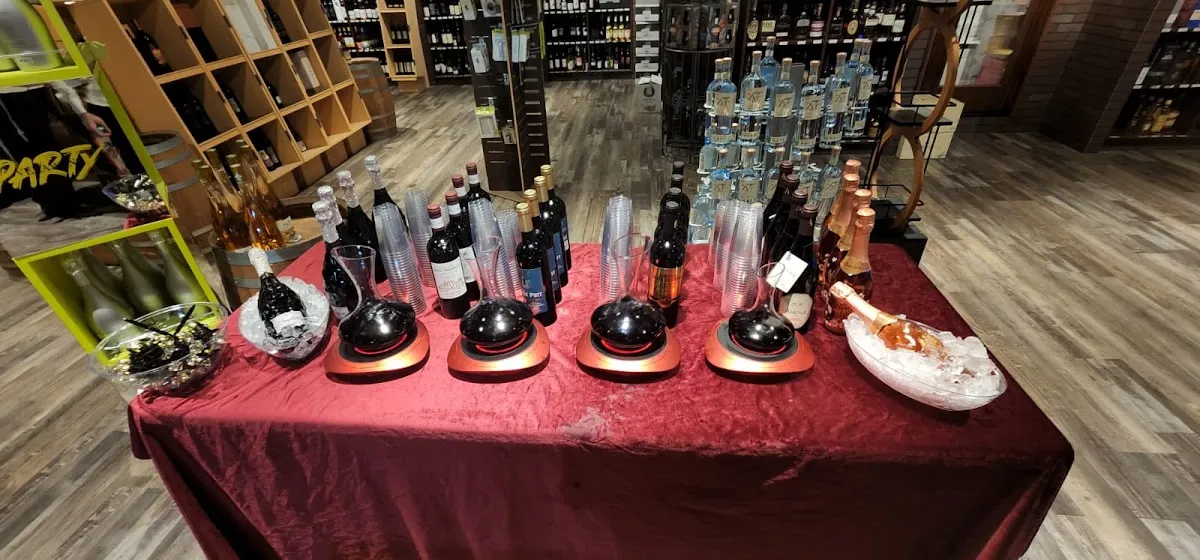 The Kosher Wine Cellar — foto 5