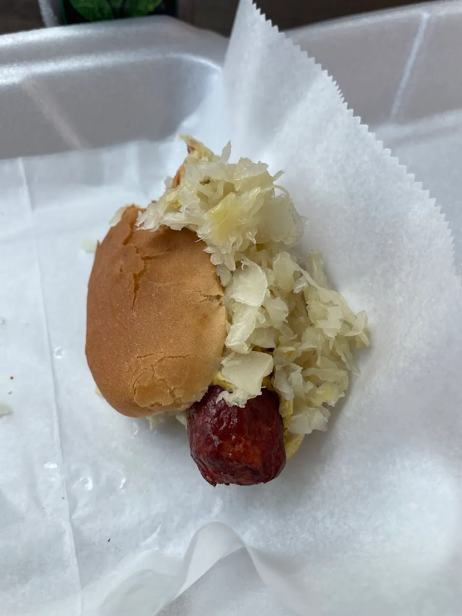 The Lucky Dog Glatt Kosher Hollywood Located Inside Chevron Gas Station — photo 9