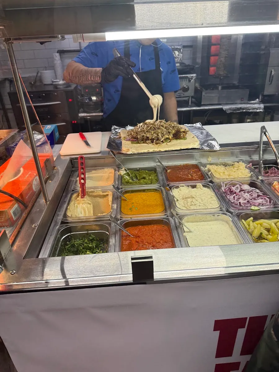 The Original Famous Pita & Falafel Tanami — foto 5