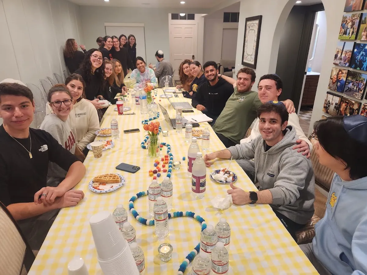 The Rohr Chabad Jewish Center at UCI — photo 4