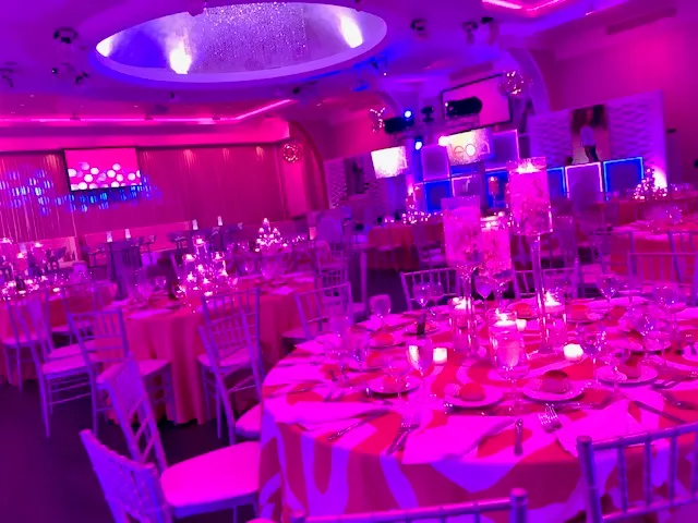 The Standard at North Shore Synagogue