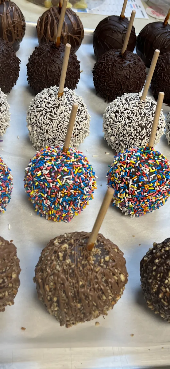 The Sweet Tooth — photo 2