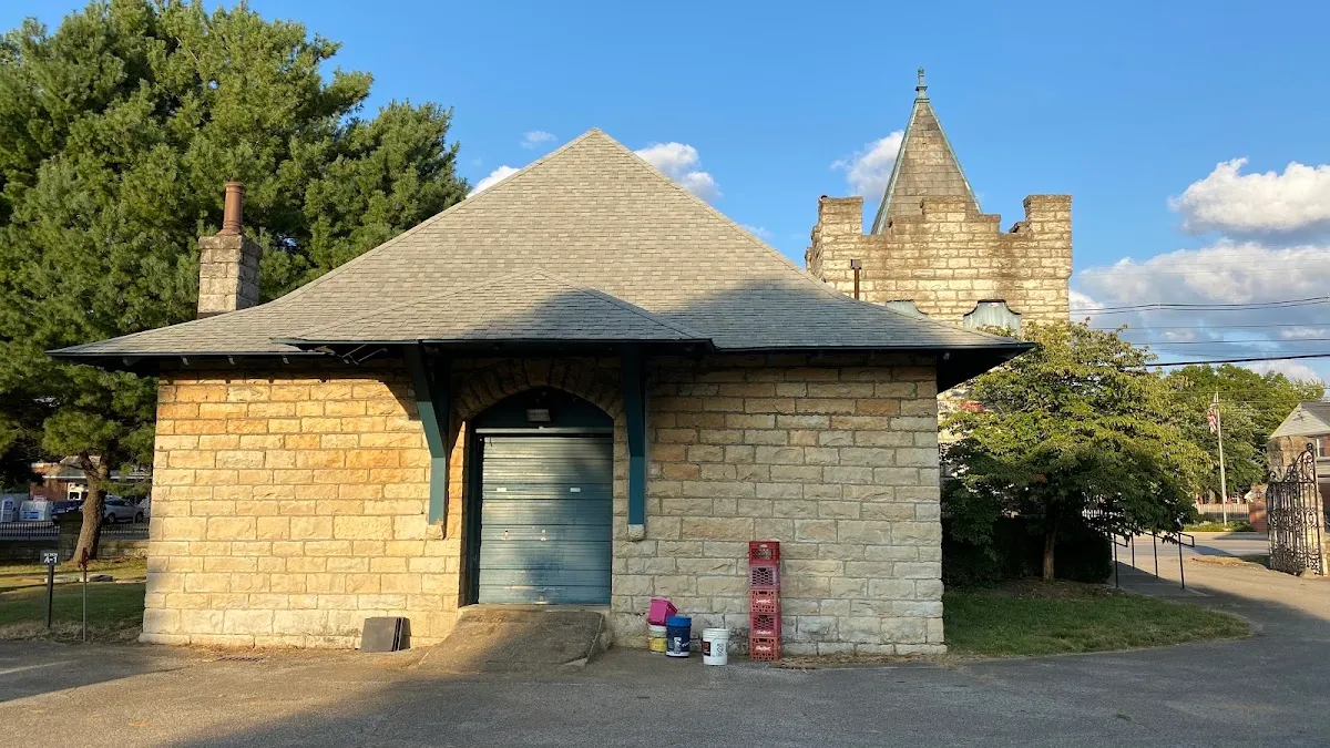 The Temple Cemetery — photo 2