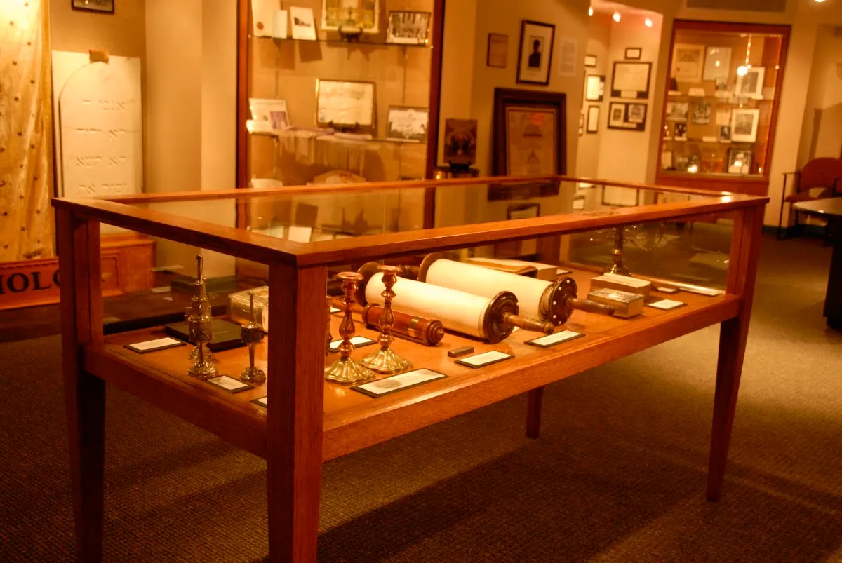 The Temple - Congregation Adath Israel Brith Sholom — photo 7