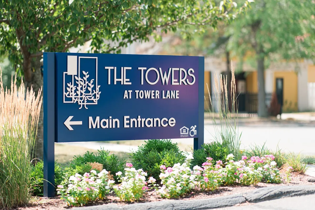 The Towers at Tower Lane (viviendas para mayores) — foto 4