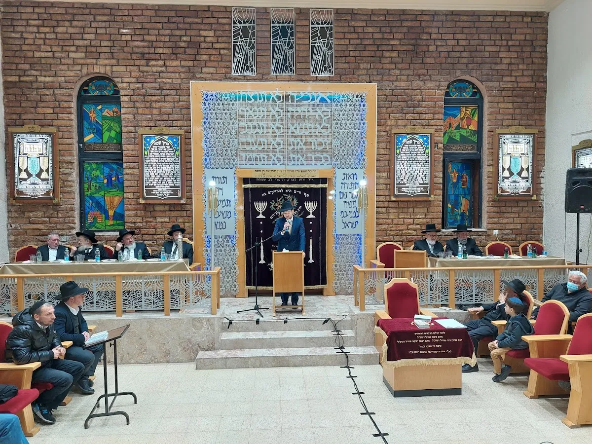 Tiferet Refael Synagogue — photo 8