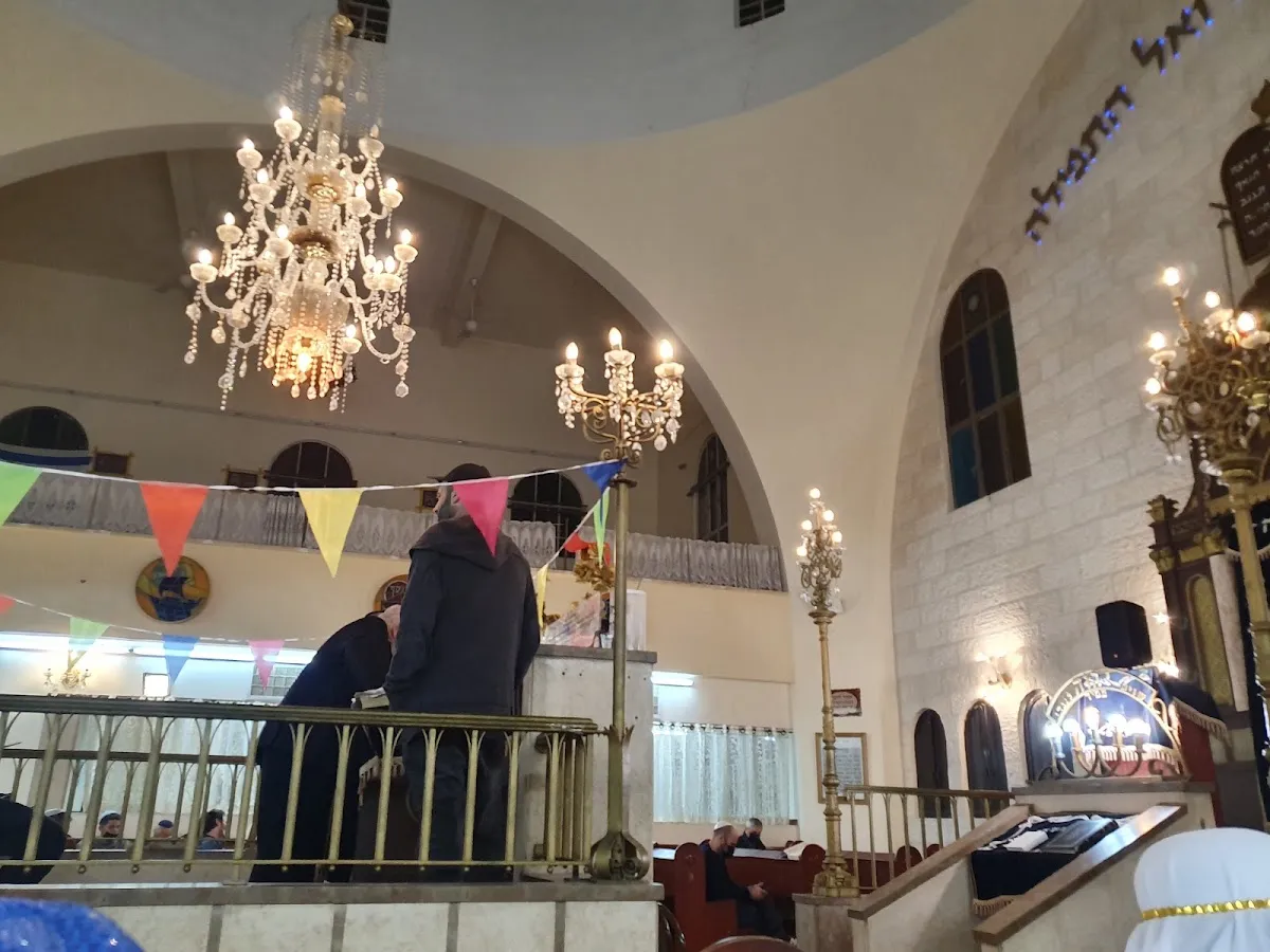 Tiferet Tzvi Synagogue — foto 7