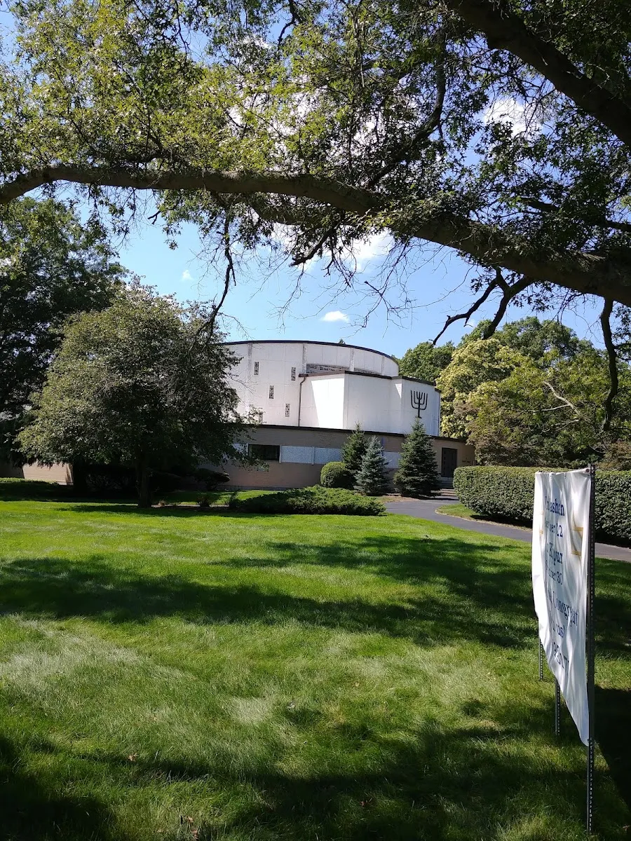 Tifereth Israel Congregation — foto 4