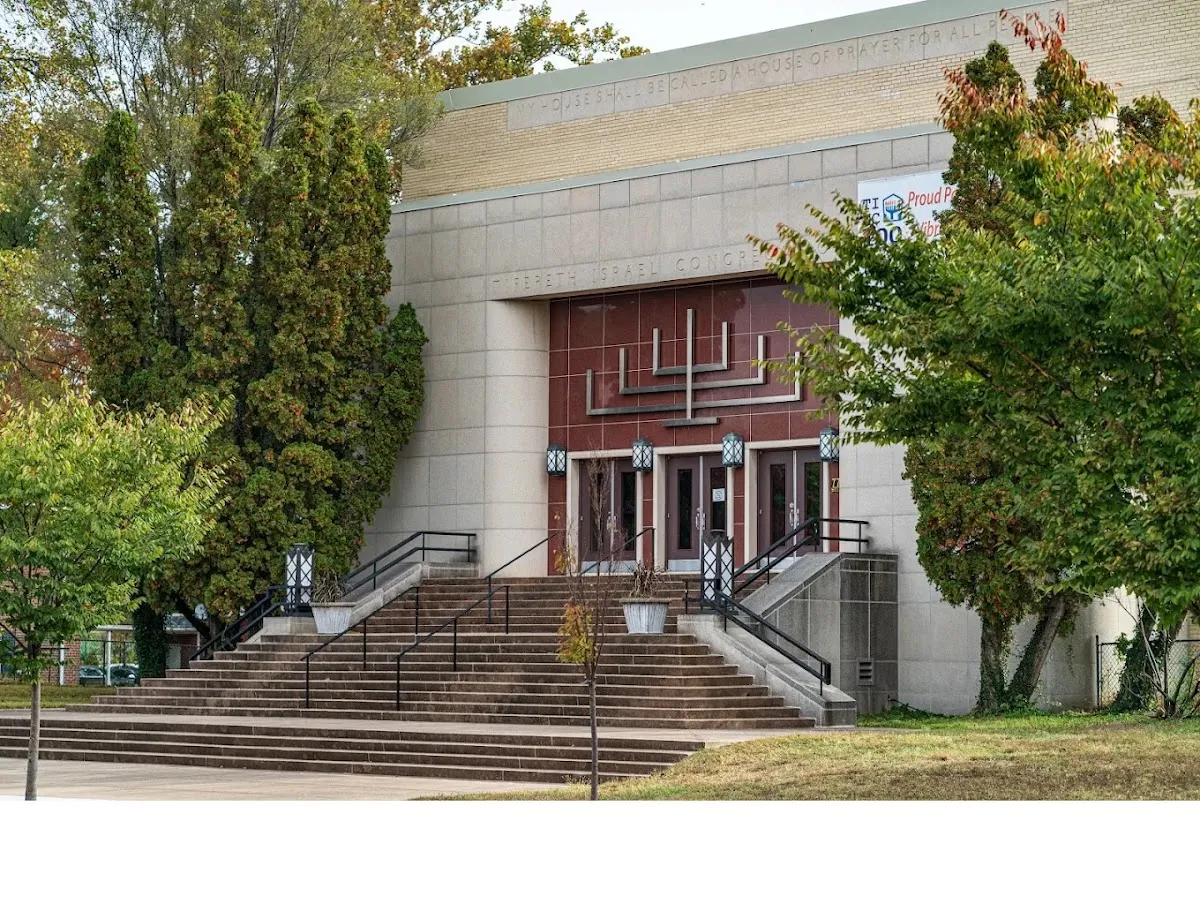 Tifereth Israel Congregation — foto 2