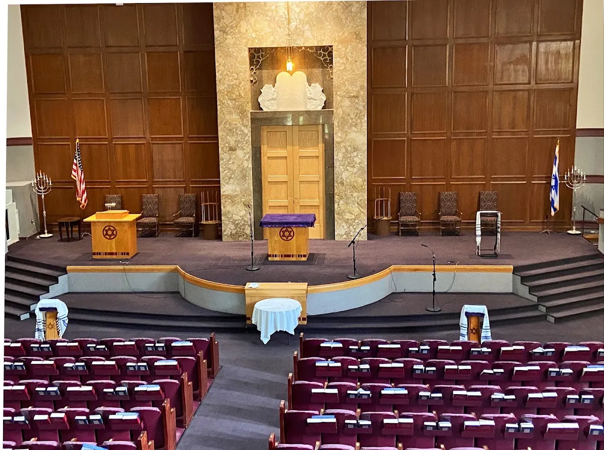 Tifereth Israel Congregation — foto 3