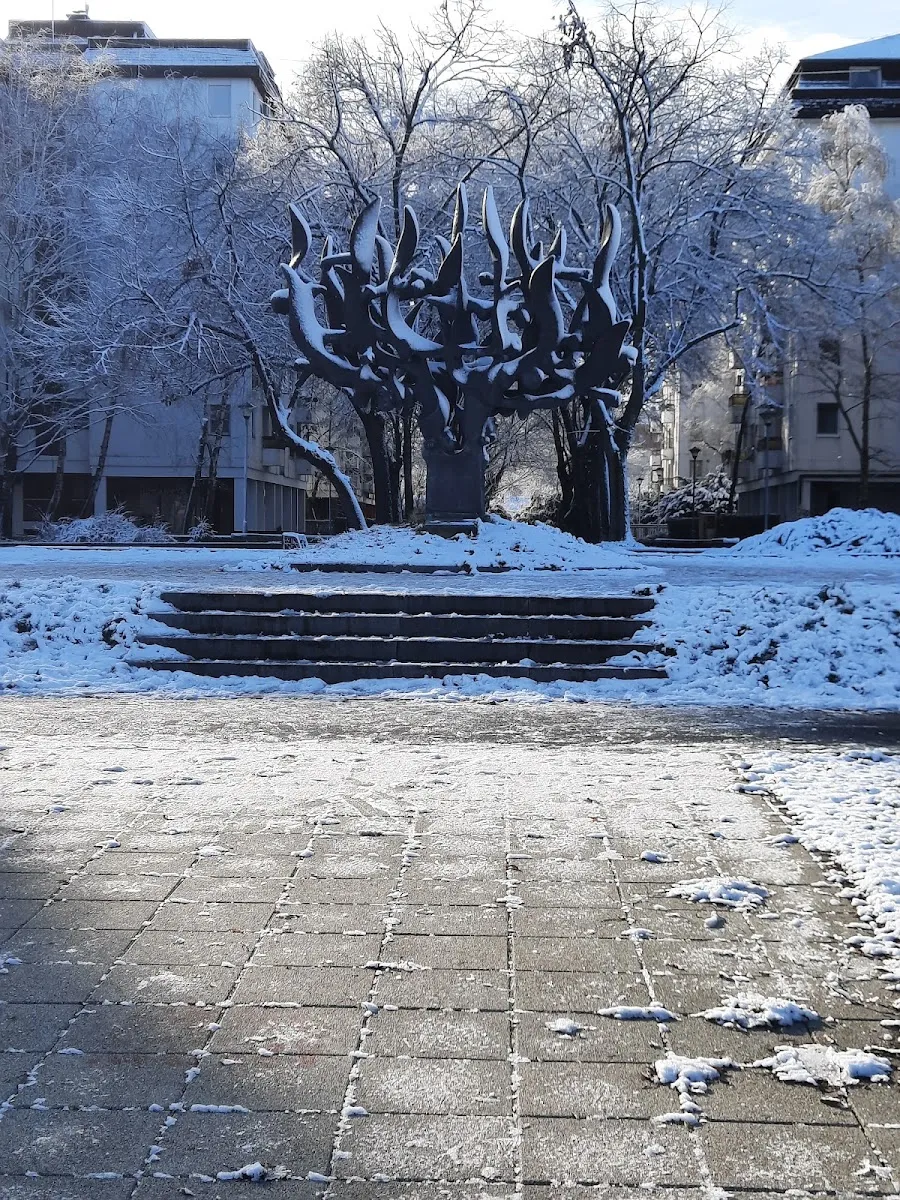 To Jewish Victims of Nazi Genocide in Belgrade & Serbia 1941-44 — photo 2