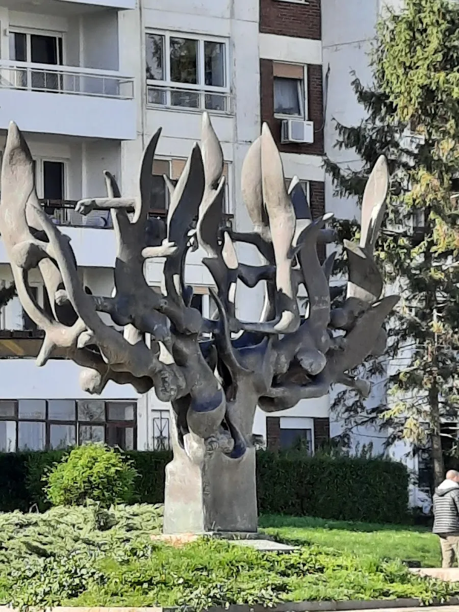 To Jewish Victims of Nazi Genocide in Belgrade & Serbia 1941-44 — photo 7